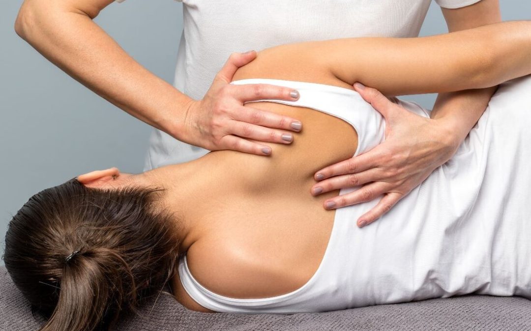 Che cosa fa l’osteopatia? Scopri i Benefici e le Applicazioni